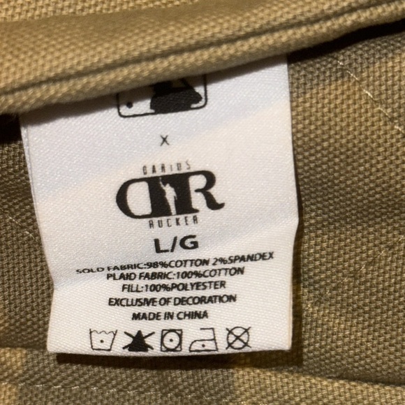 New York Yankees Darius Rucker Collection by Fanatics Reversible Full-Zip Vest - Picture 10 of 11